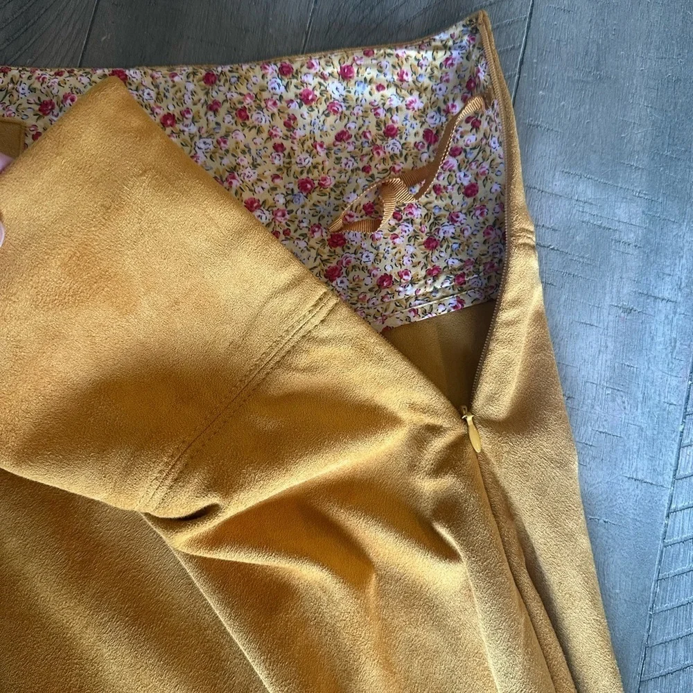 Maeve Anthropologie Cosima Flounced Hi-Low Suede Midi Skirt Mustard size 16W​​ - Picture 6 of 15
